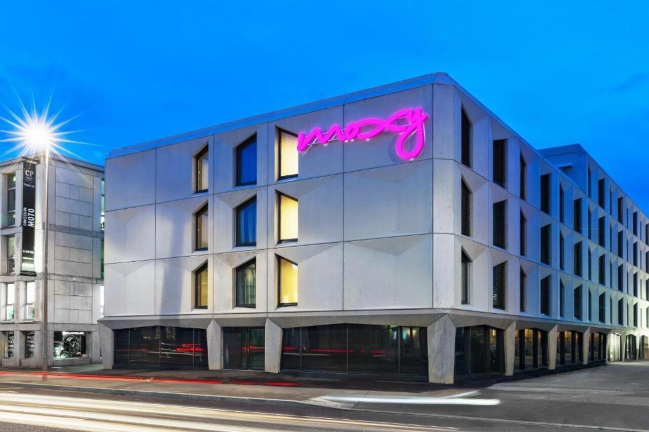 Moxy Lausanne City Exterior photo